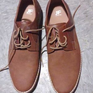 Only wore once. I never use them.